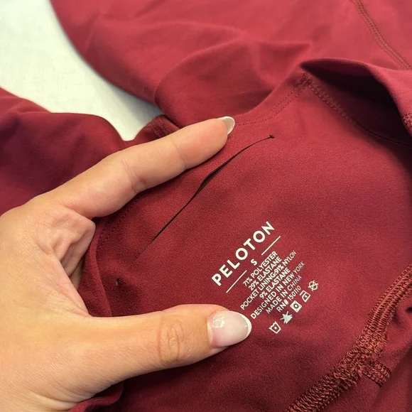 PELOTON Cadent High Rise Pocket Legging Burgundy - Picture 5 of 5